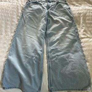 American Eagle Outfitters light Blue wash ultra Wide Leg Jeans